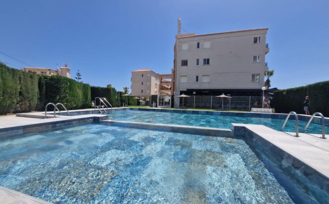 Resale - Apartment -
Orihuela Costa - Playa Flamenca