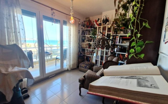 Resale - Apartment -
Orihuela Costa - Playa Flamenca