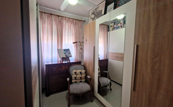 Resale - Apartment -
Orihuela Costa - Playa Flamenca