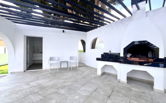 Revente - Villa -
Los Balcones - Costa Blanca