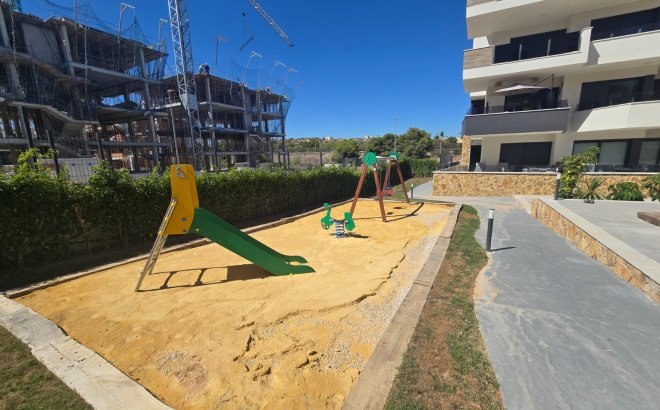 Resale - Apartment -
Orihuela Costa - Costa Blanca