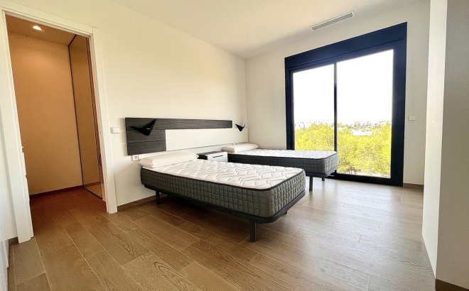 Resale - Apartment -
Las Colinas Golf - Costa Blanca