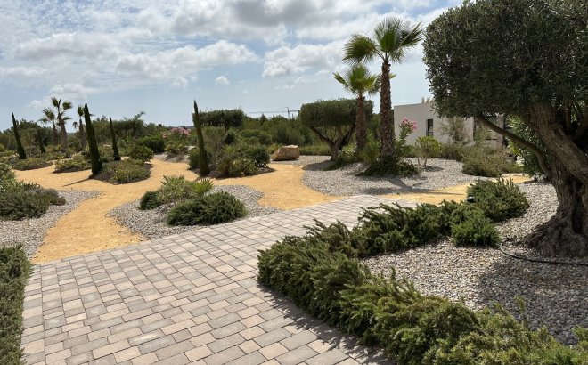 Resale - Apartment -
Las Colinas Golf - Costa Blanca