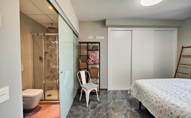 Resale - Apartment -
Orihuela Costa - Costa Blanca