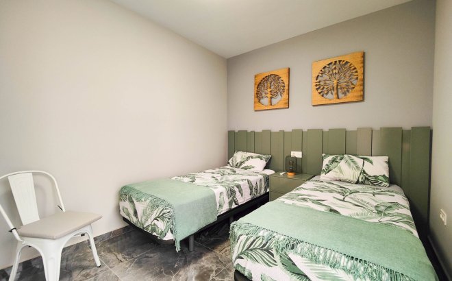 Resale - Apartment -
Orihuela Costa - Costa Blanca