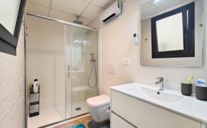 Resale - Apartment -
Orihuela Costa - Costa Blanca