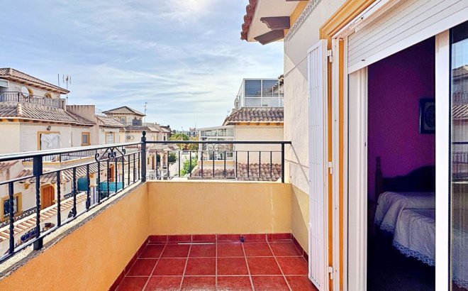 Resale - Town House -
Orihuela Costa - Costa Blanca