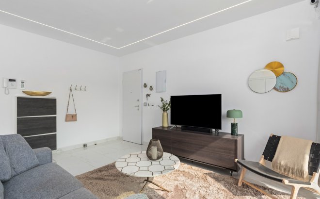 Herverkoop - Villa -
Pilar de la Horadada - Costa Blanca