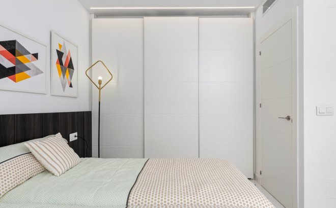 Herverkoop - Villa -
Pilar de la Horadada - Costa Blanca