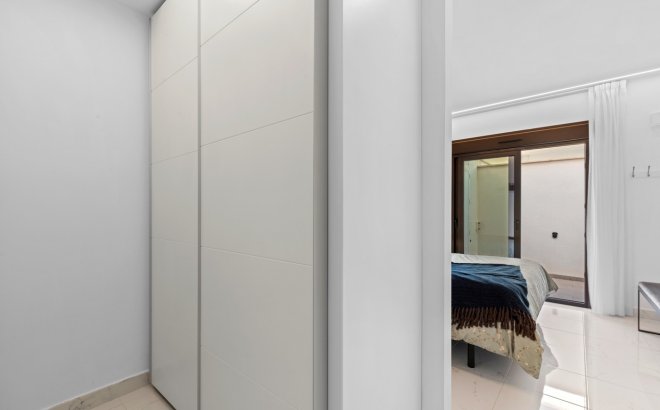 Herverkoop - Villa -
Pilar de la Horadada - Costa Blanca