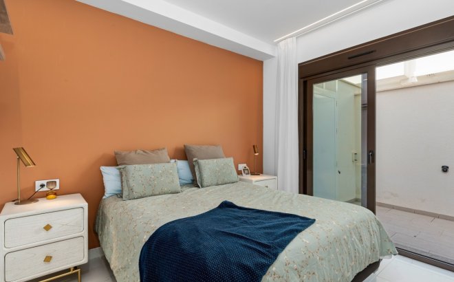 Herverkoop - Villa -
Pilar de la Horadada - Costa Blanca