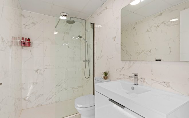 Herverkoop - Villa -
Pilar de la Horadada - Costa Blanca