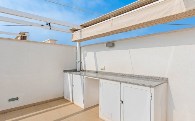 Herverkoop - Villa -
Pilar de la Horadada - Costa Blanca