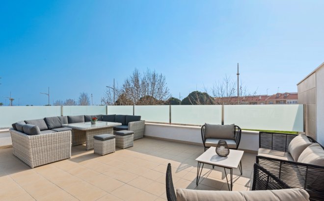 Herverkoop - Villa -
Pilar de la Horadada - Costa Blanca