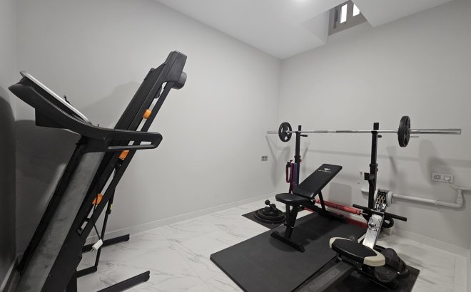 Resale - Villa -
Villamartin - Costa Blanca