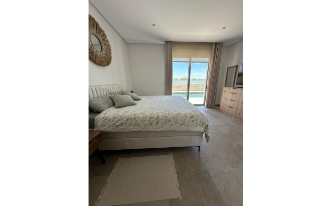 Resale - Villa -
Benijofar - Costa Blanca
