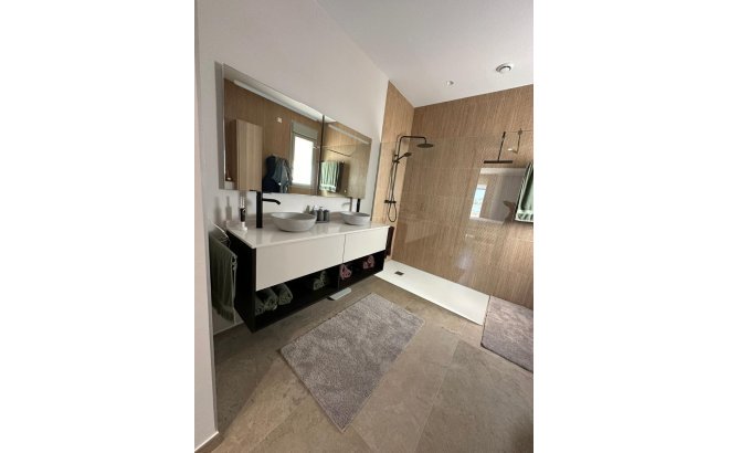 Resale - Villa -
Benijofar - Costa Blanca