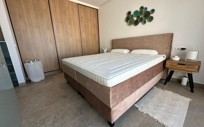 Resale - Villa -
Benijofar - Costa Blanca