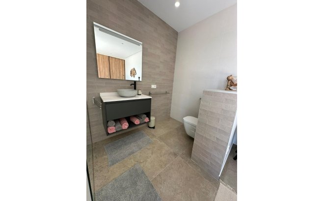 Resale - Villa -
Benijofar - Costa Blanca