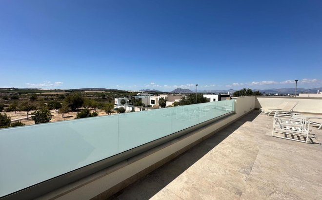 Resale - Villa -
Benijofar - Costa Blanca