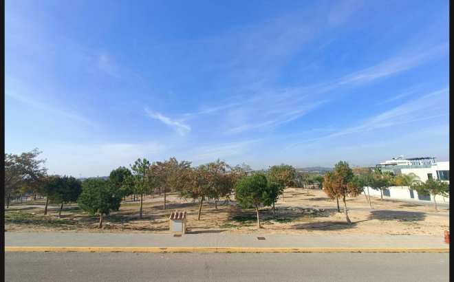 Resale - Villa -
Benijofar - Costa Blanca