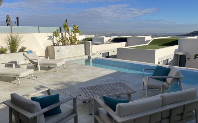 Revente - Villa -
Ciudad Quesada - Costa Blanca