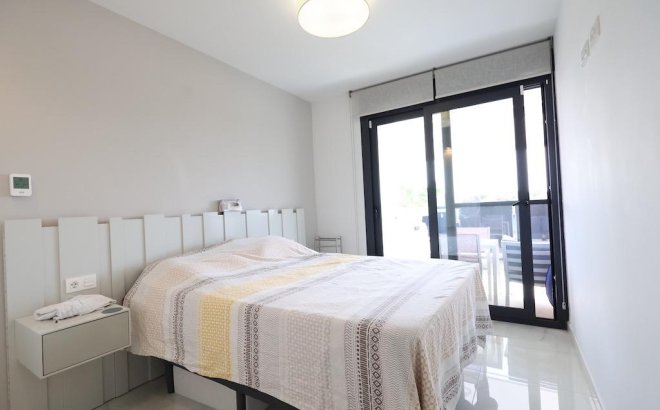 Revente - Appartement -
Orihuela Costa - Costa Blanca