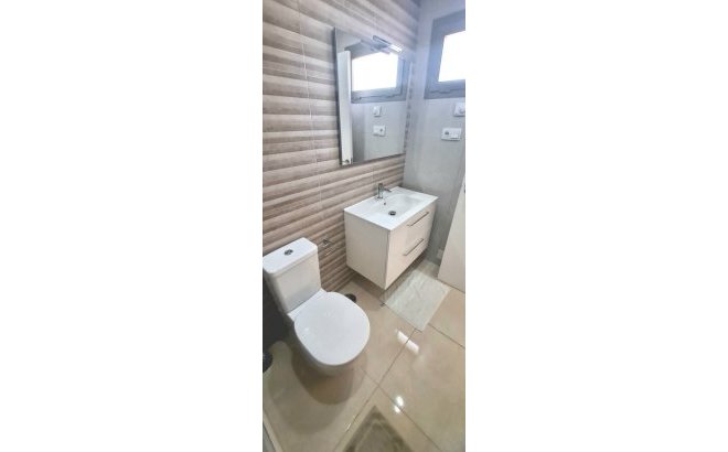 Resale - Apartment -
Los Dolses - Inland