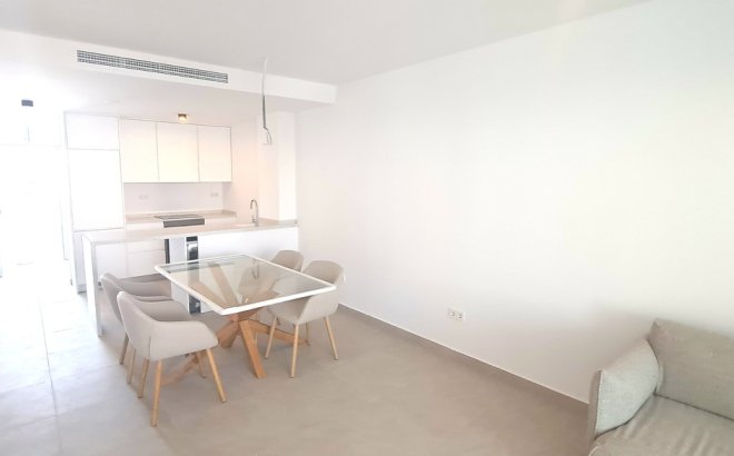 Resale - Apartment -
Playa Flamenca - Costa Blanca
