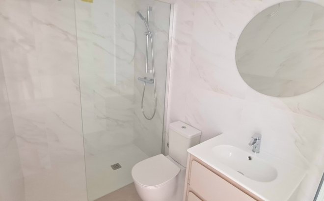 Resale - Apartment -
Playa Flamenca - Costa Blanca