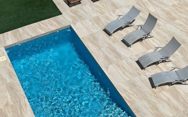 Resale - Villa -
Orihuela Costa - Costa Blanca