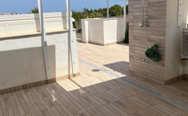 Resale - Villa -
Orihuela Costa - Costa Blanca