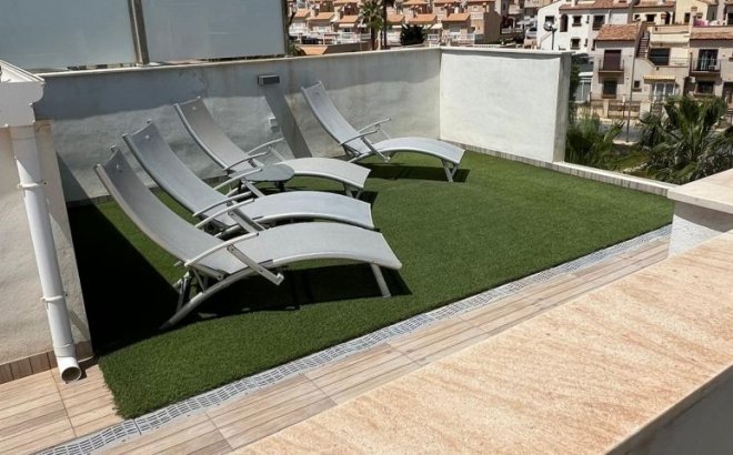 Resale - Villa -
Orihuela Costa - Costa Blanca