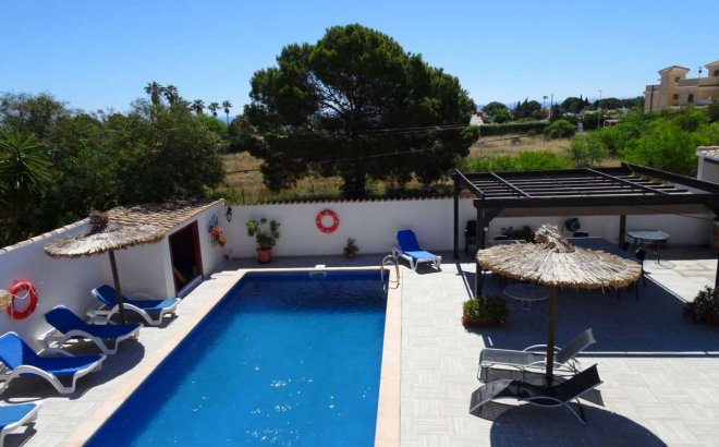 Resale - Villa -
Orihuela Costa - Costa Blanca