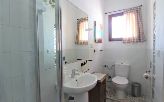 Resale - Villa -
Orihuela Costa - Costa Blanca