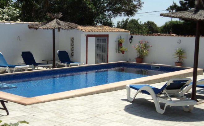 Resale - Villa -
Orihuela Costa - Costa Blanca