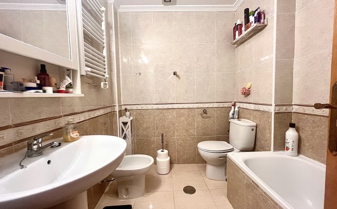 Resale - Apartment -
Cabo Roig - Costa Blanca