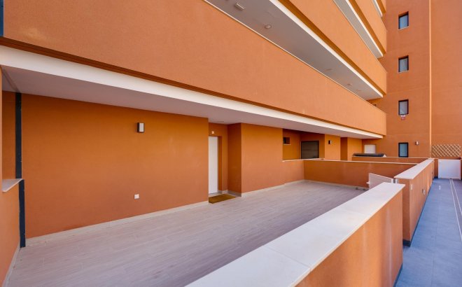 Herverkoop - Appartement -
Orihuela Costa - Villamartín-las Filipinas