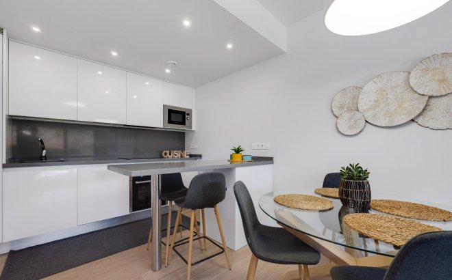 Herverkoop - Appartement -
Orihuela Costa - Villamartín-las Filipinas