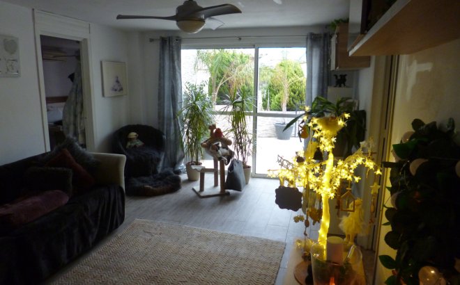 Resale - Villa -
Playa Flamenca - Costa Blanca