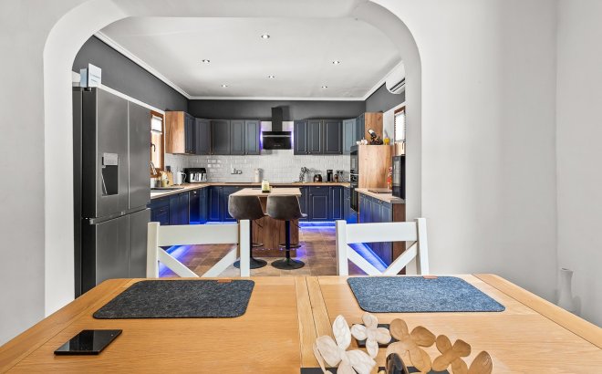 Resale - Country House -
Torremendo - Costa Blanca