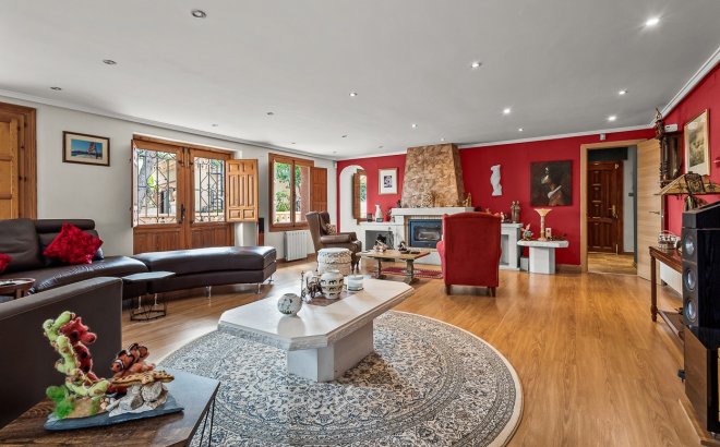 Resale - Country House -
Torremendo - Costa Blanca