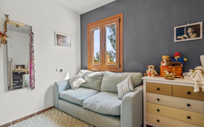 Resale - Country House -
Torremendo - Costa Blanca