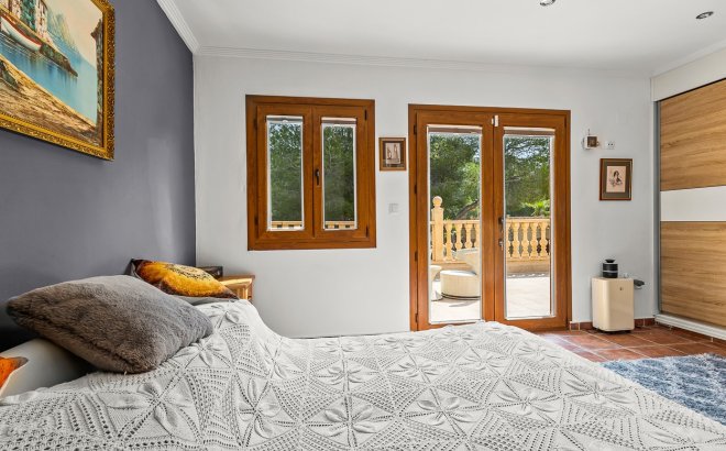 Resale - Country House -
Torremendo - Costa Blanca