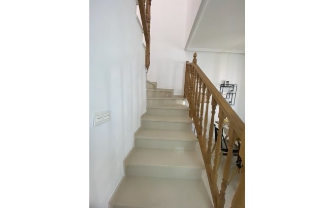 Resale - Town House -
San Miguel de Salinas - Inland