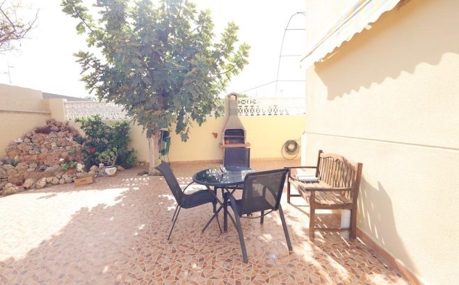 Resale - Villa -
Orihuela Costa - Costa Blanca