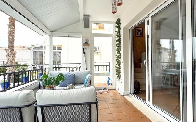 Resale - Villa -
Orihuela Costa - Costa Blanca