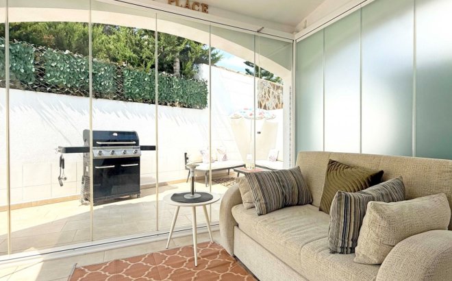 Resale - Villa -
Orihuela Costa - Costa Blanca