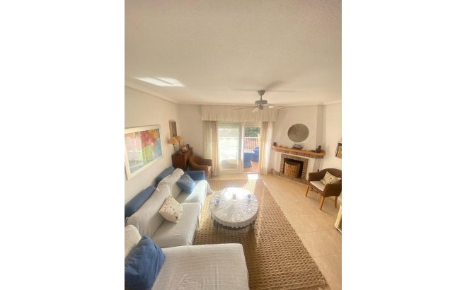 Resale - Dúplex -
Orihuela Costa - Campoamor