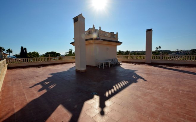 Resale - Villa -
Orihuela Costa - Costa Blanca